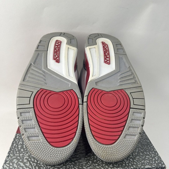 Nike Shoes Air Jordan 3 Retro “Cardinal Red” 2024 - Picture 7 of 8